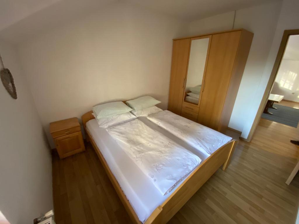 Zeljo Apartment *
